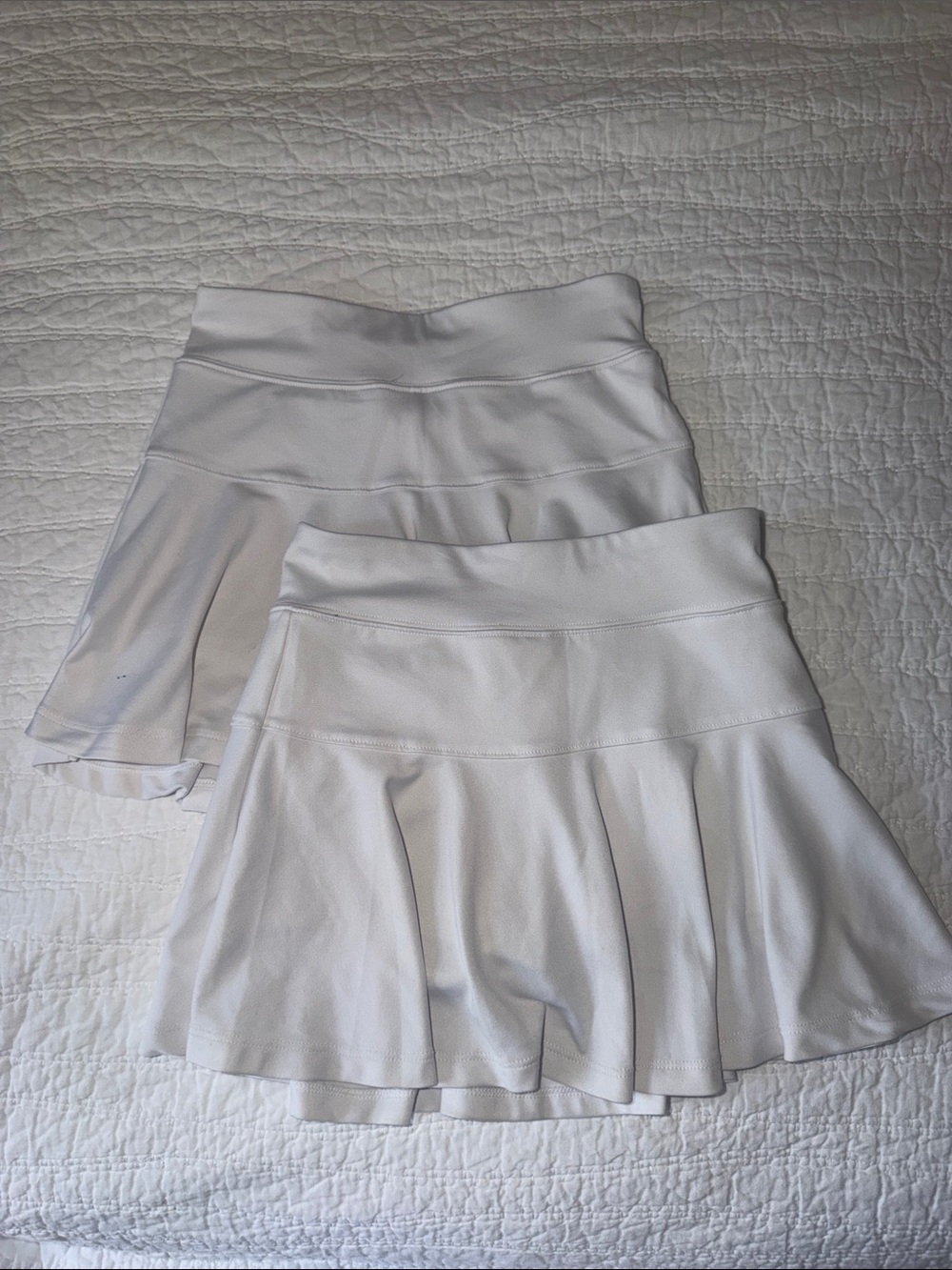 Old Navy girls’ active Go-Dry set of TWO white tennis/golf skorts